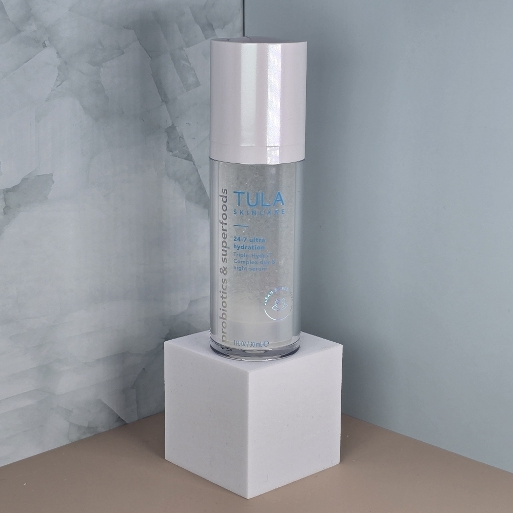 TULA Skincare Hydrating Gel - Clear‎